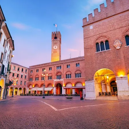 Casa Trevigiana - Super Location, Fully Equipped & Spacious Treviso Exterior photo